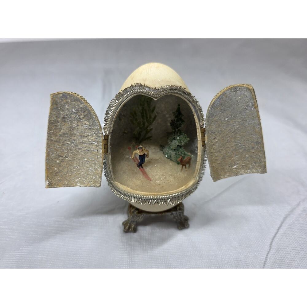 Handmade Goose Egg Hinged Diorama Winter Pearl Trim Stand Very Old Vintage
